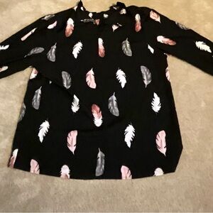 Stylish Black Feather Print Women's Blouse